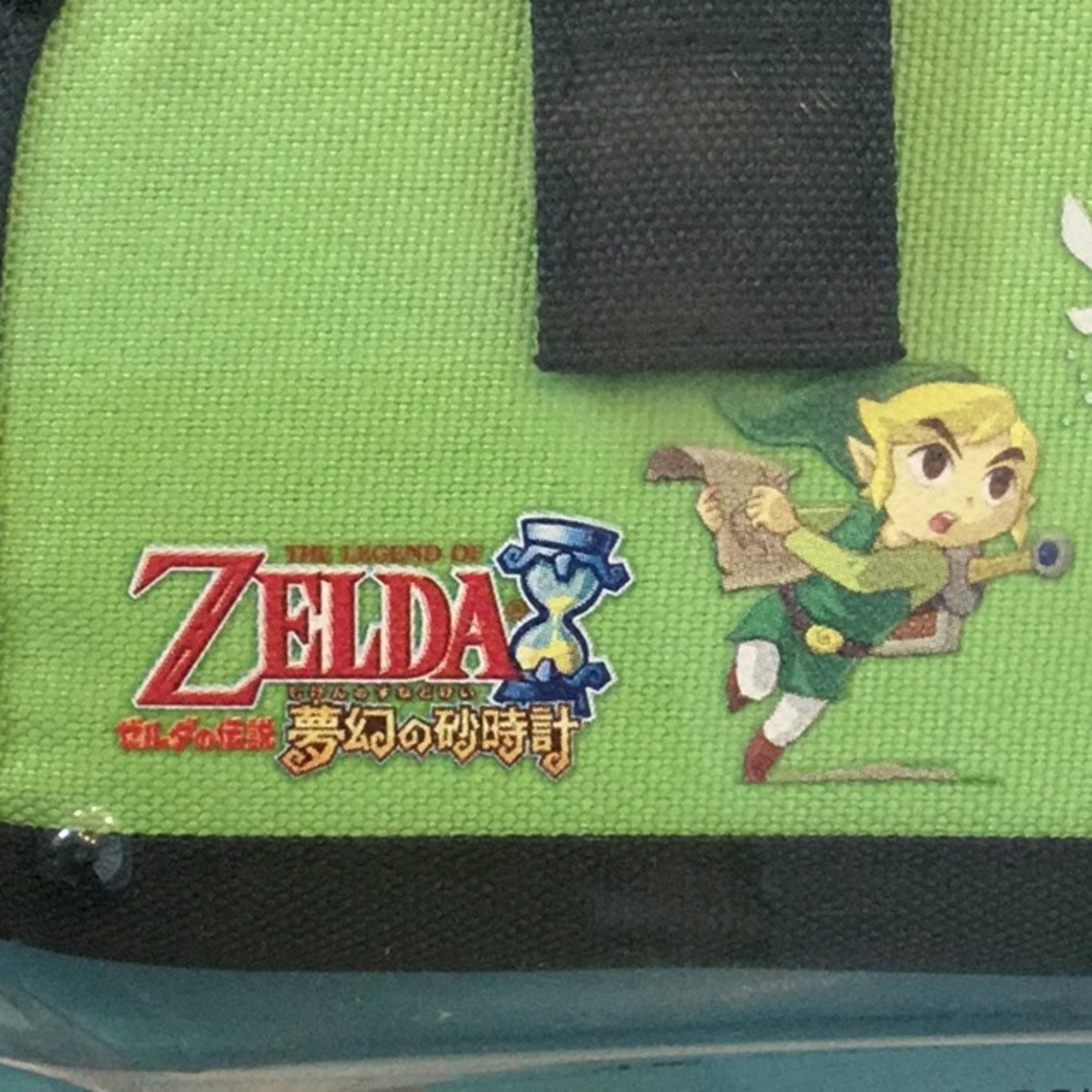 The Legend Of Zelda 2007 DS Carrying Cartridge Games Case Japanese Holder 3DS - Picture 2 of 16